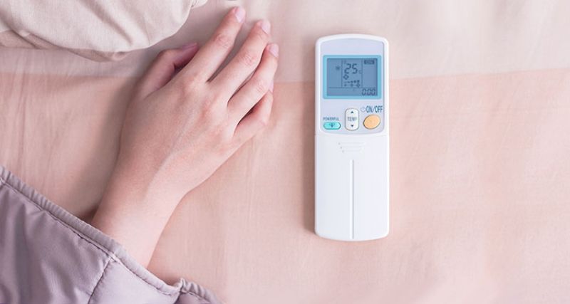¿Es malo dormir con el aire acondicionado encendido?