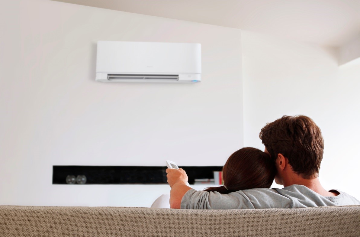 ¿Cómo mantener el aire acondicionado en verano?